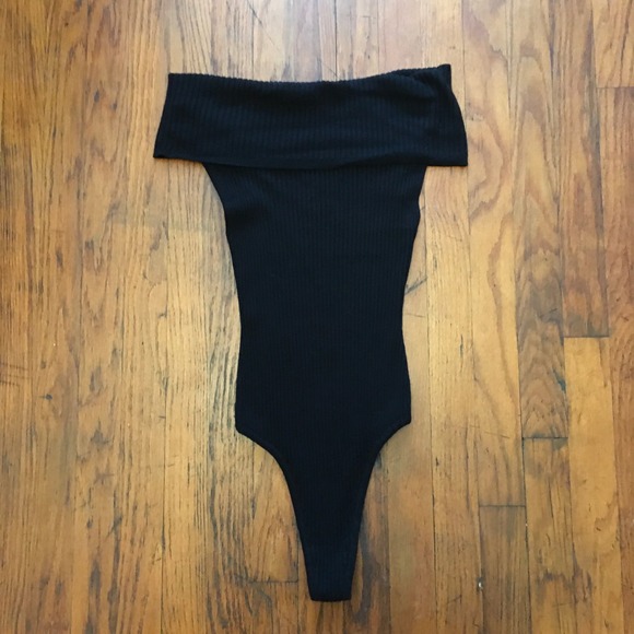 Free People Tops - Free People Too Good Ribbed Off Shoulder Black Bodysuit‎ Size M